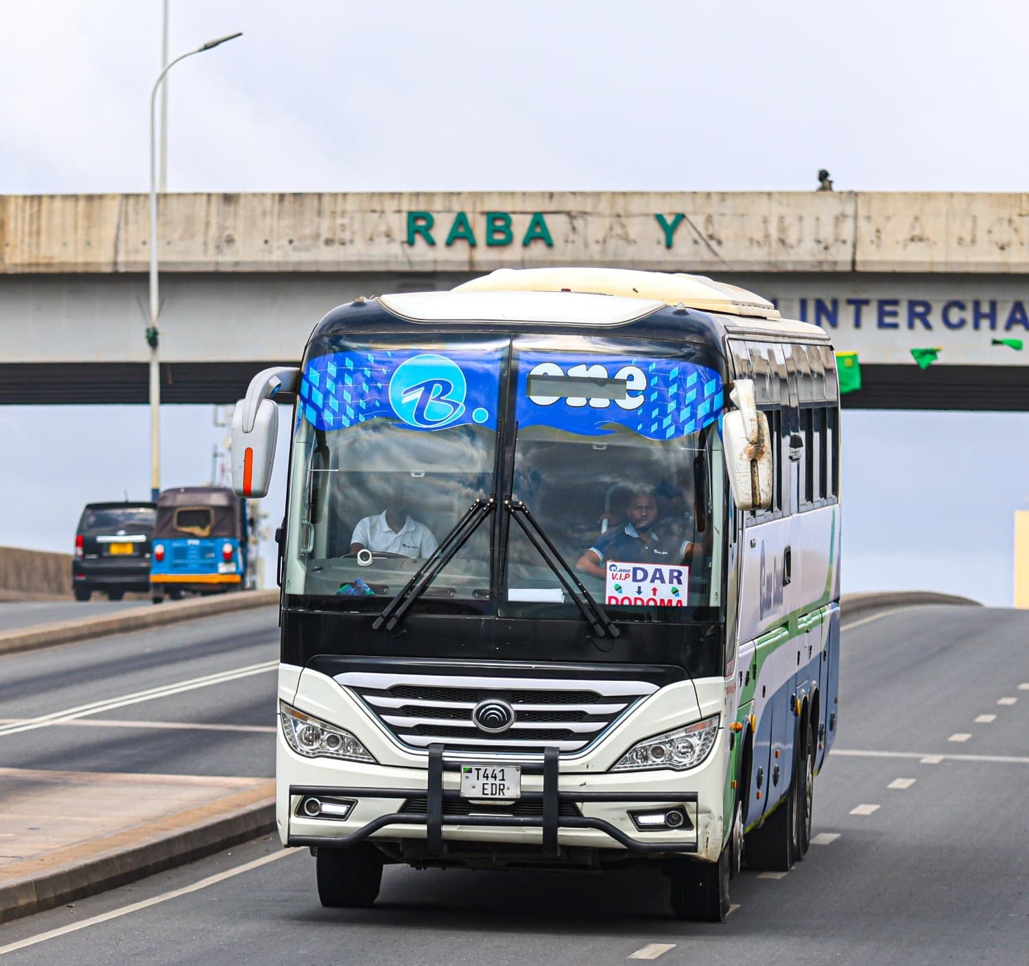 B.one Coach modern transportation